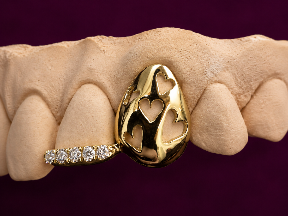 AMOUR HEART GRILLZ — Iced Out Edition