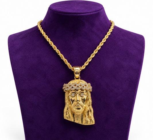 Divine Jesus Pendant – Solid Gold 14K & Natural Diamonds